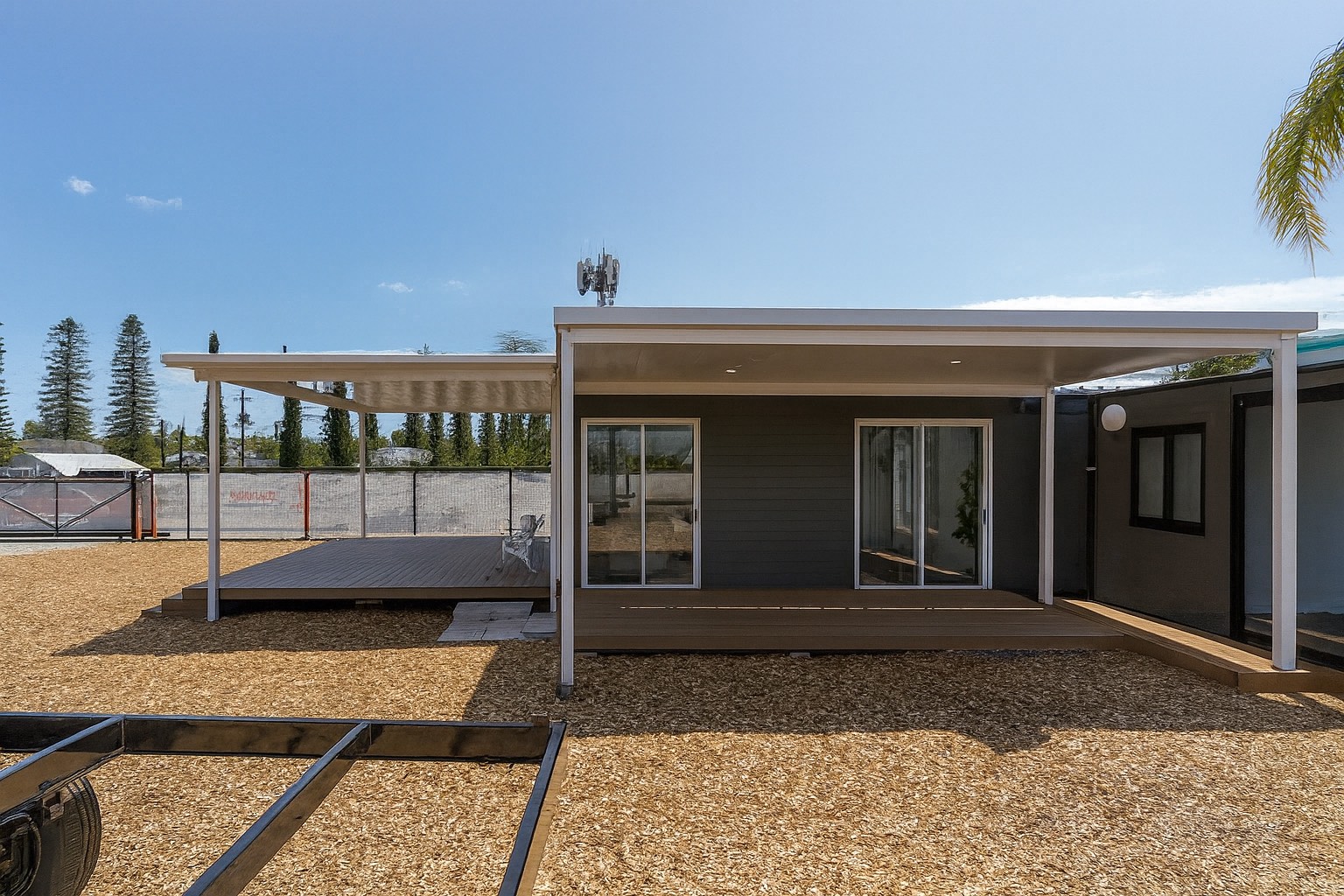 41A6FCF7-3476-45B1-828B-F1220158A6B9